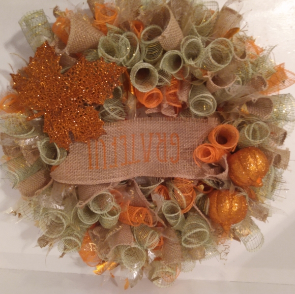 Fall Themed Wreath "Grateful" - Picture 11 of 11